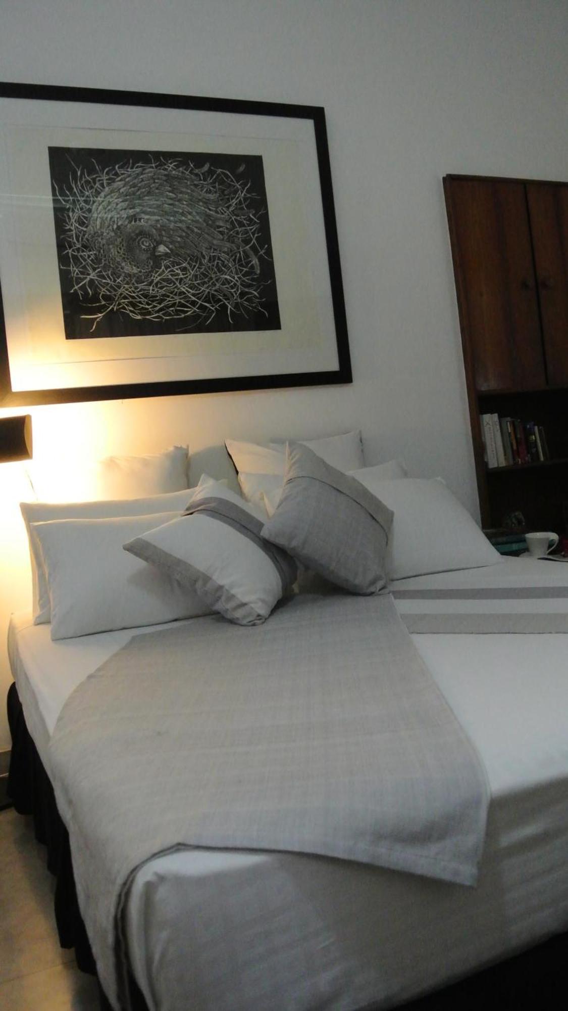 "27" Spathodea- Oasis In The City Colombo Quarto foto